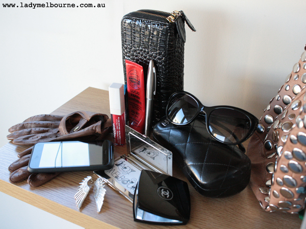 ladymelbourne2388