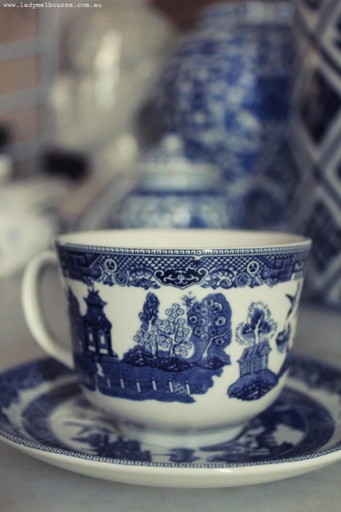 Willow blue and white tea cup