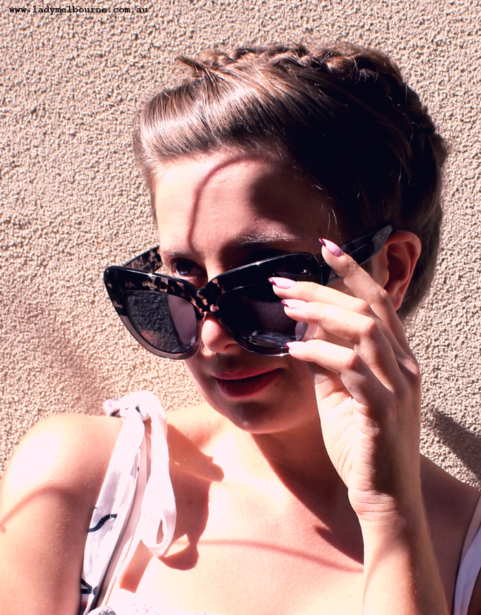 Lady Melbourne wearing House of Harlow sunglasses and vintage dress