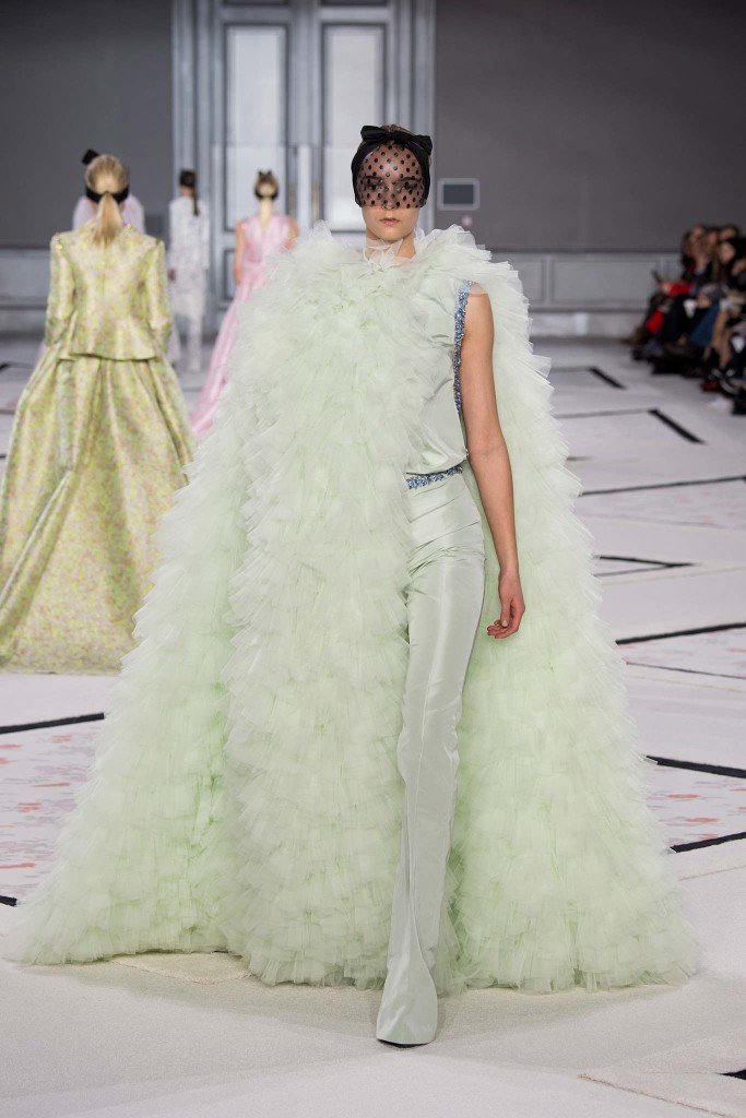 Giambattista Valli Spring 2015 Couture 