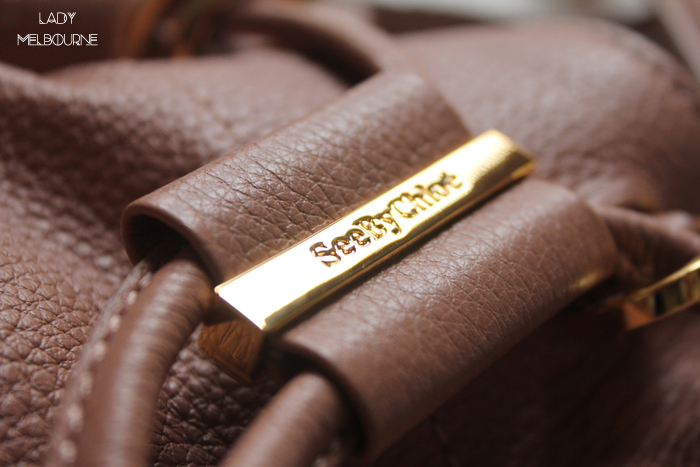 See By Chloe 'Vicki' bucket bag in nougat