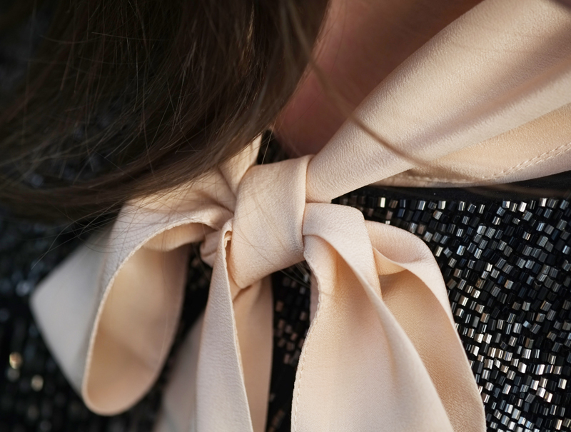Silk pussy bow blouse | more on www.ladymelbourne.com.au