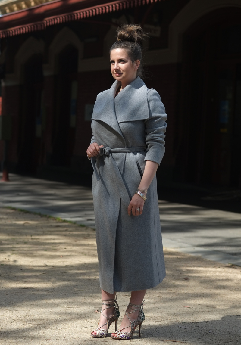 Lady Melbourne wearing Mackage grey wool coat | more on www.ladymelbourne.com.au