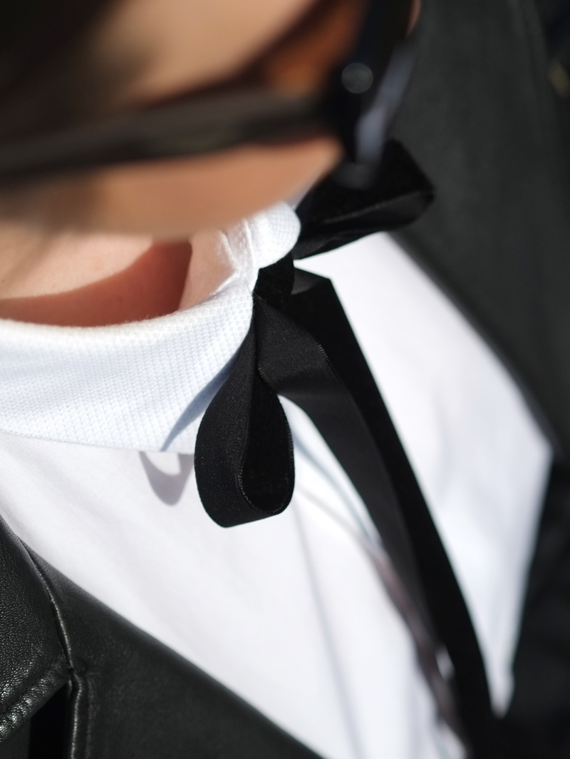 Velvet bow | more on www.ladymelbourne.com.au