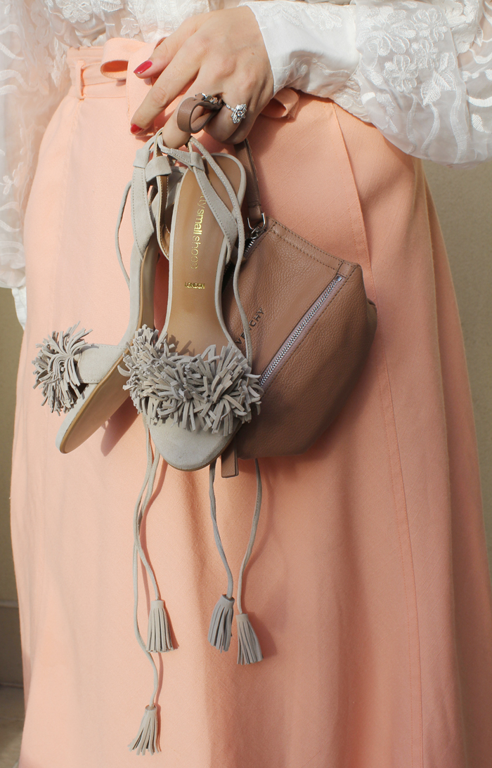Vintage skirt with luxury accessories | www.ladymelbourne.com.au